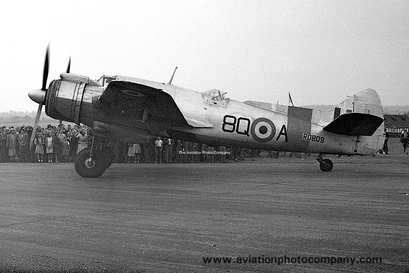 RAF 34 Squadron Bristol Beaufighter TT.10 RD809/8Q-A (1949)