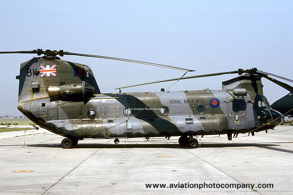 RAF 18 Squadron Vertol Chinook HC.1 ZA708/BK (1991)