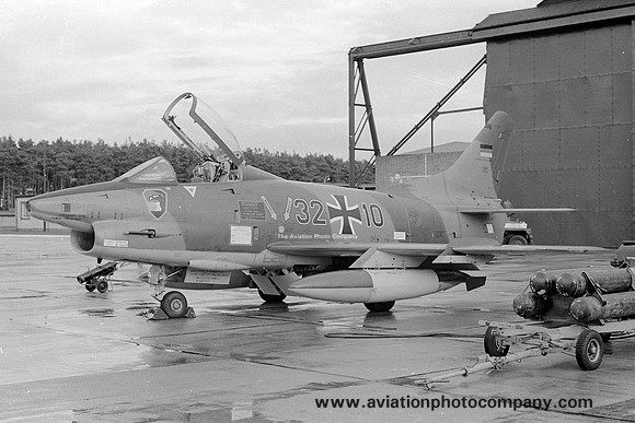 West German Air Force LeKG41 FIAT G-91R 32+10 at Lossiemouth (1975)