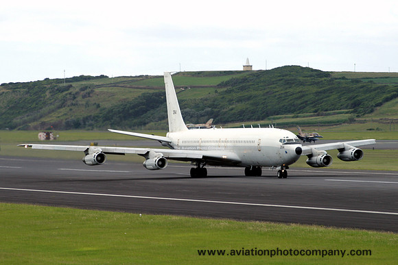 Israeli Defense Forces 120 Squadron Boeing KC-707 264 at Lajes (2009)