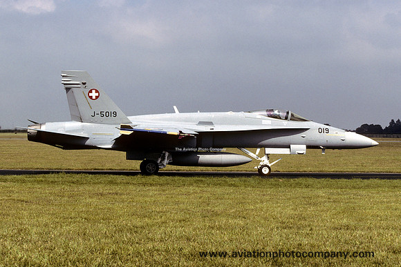 Swiss Air Force McDonnell Douglas F/A-18C Hornet J-5019 (2002)