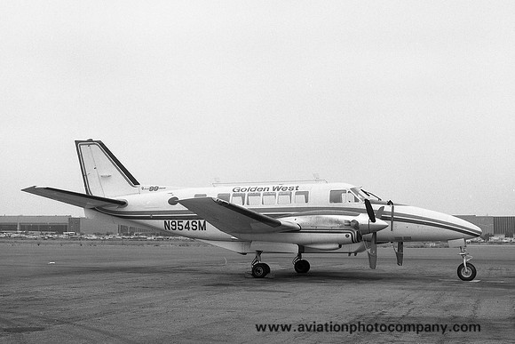 Golden West Airlines Beech 99 N954SM (1969)