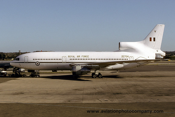 RAF 216 Squadron Lockheed Tristar C.1 ZE704 (2000)