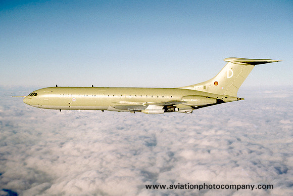 RAF 101 Squadron Vickers VC-10 K.2 ZA143 (1993)