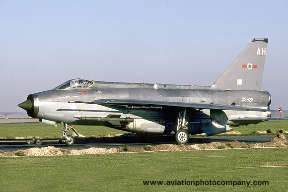 RAF 5 Squadron English Electric Lightning F.6 XS928/AH (1985)
