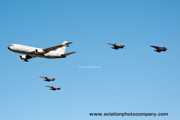 Colombian Air Force Boeing 767-MMTT and IAI Kfir flypast at Rionegro (2013)