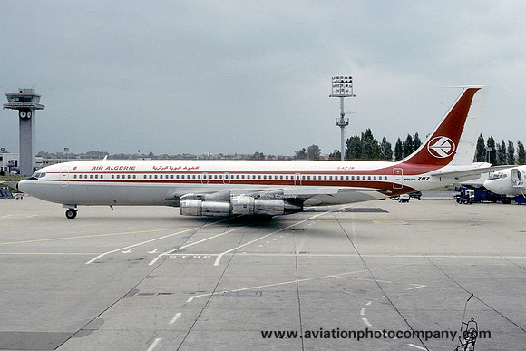 Air Algerie (leased from British Midland) Boeing 707-324C G-AZJM (1978)