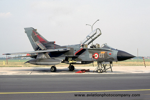 Italian Air Force 6 Stormo Panavia Tornado IDS MM7015/6-01 (1986)
