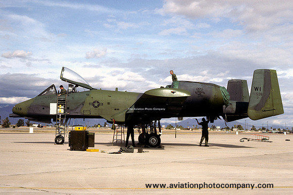 USAF Wisconsin ANG 176 TFS Fairchild A-10A Thunderbolt 76-0538/WI (1983)