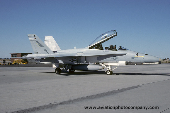 US Navy NSWC McDonnell Douglas F/A-18B Hornet 161714/14 (1991)
