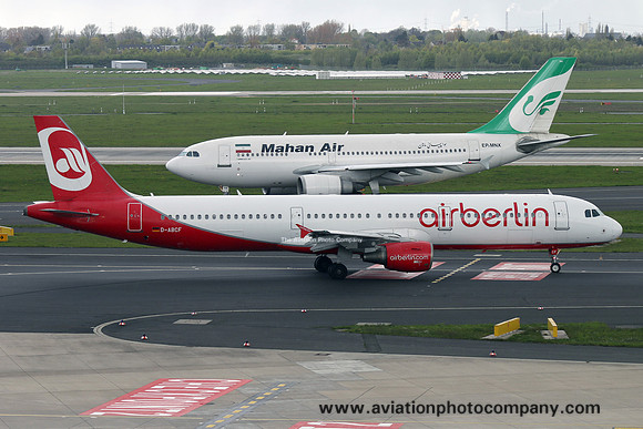 Air Berlin Airbus A321-200 D-ABCF (2016)