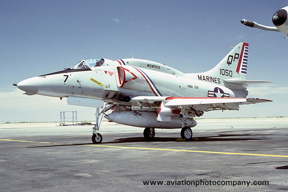 US Marines VMA-124 Douglas A-4E Skyhawk 151050/QP-7 (1980)