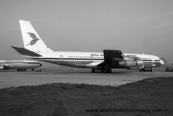 Pacific Western Airlines Boeing 707-351C CF-PWJ (1971)