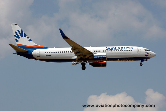 Sux Express Boeing 737-800 D-ASXK at Frankfurt IAP (2013)