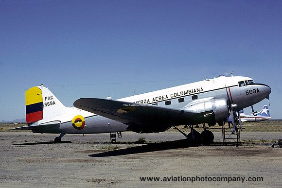 Colombian Air Force Douglas C-47B FAC669A (1978)