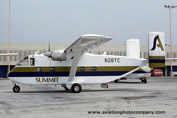 Summit Airlines Short Skyvan 3A N28TC at Atlanta IAP (1977)