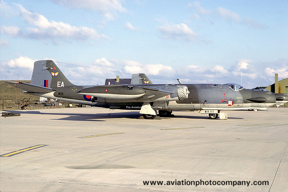 RAF 360 Squadron English Electric Canberra T.17 WK111/EA at RAF Lossiemouth (1985)