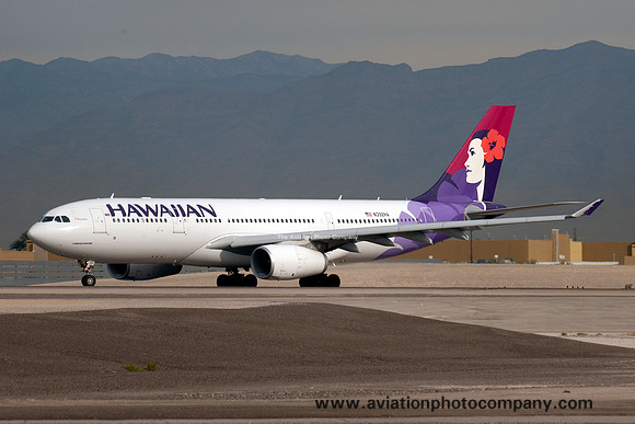 Hawaiian Airbus A330-200 N392HA at Las Vegas IAP (2013)