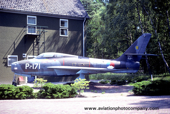 Dutch Air Force Republic F-84F Thunderstreak P-171 displayed at Twnethe (1989)