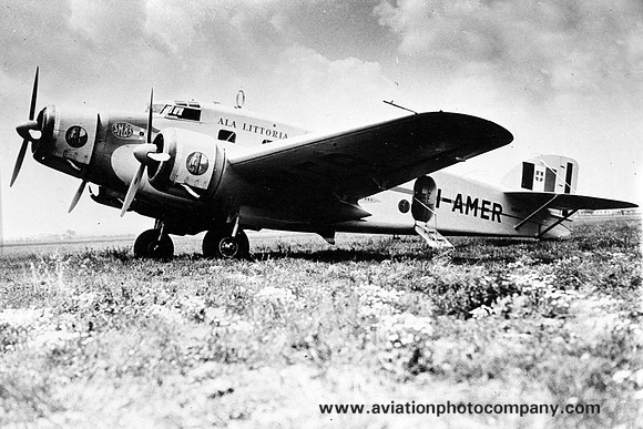 ALA Littoria Savoia SM-83 I-AMER