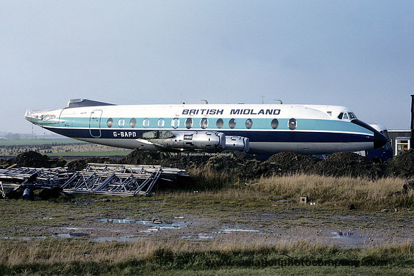 British Midland Airways Vickers 814 Viscount G-BAPD at East Midlands (1978)