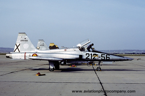 Spanish Air Force Esc 212 Northrop RF-5A AR.9-05/212-56 (1982)