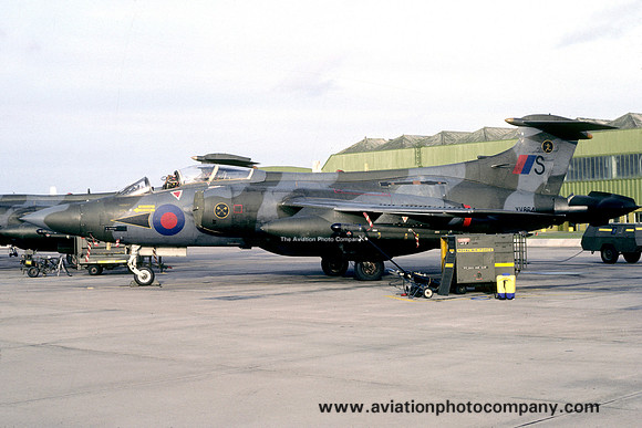 RAF 16 Squadron Blackburn Buccaneer S.2 XV864/S (1983)