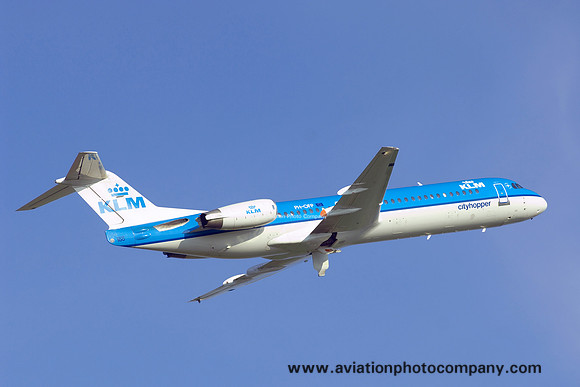KLM Cityhopper Fokker F-100 PH-OFP (2008)