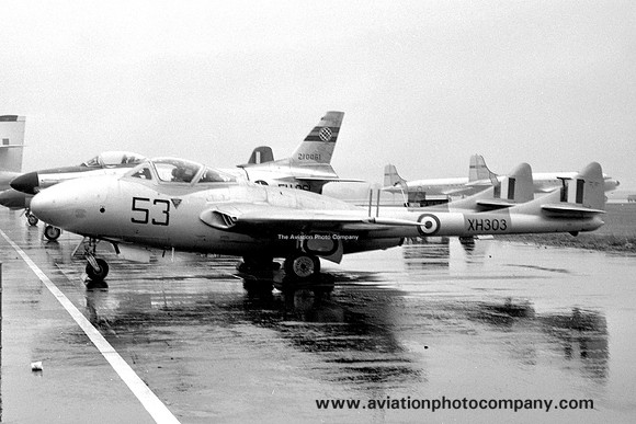 RAF 7 FTS De Havilland Vampire T.11 XH303/53 (1957)