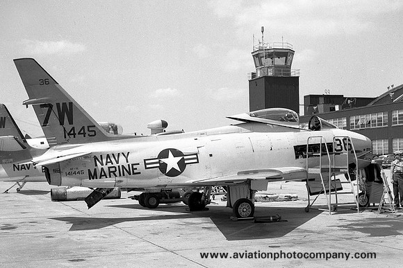 US Navy Willow Grove North American AF-1E Fury 141445/7W-36