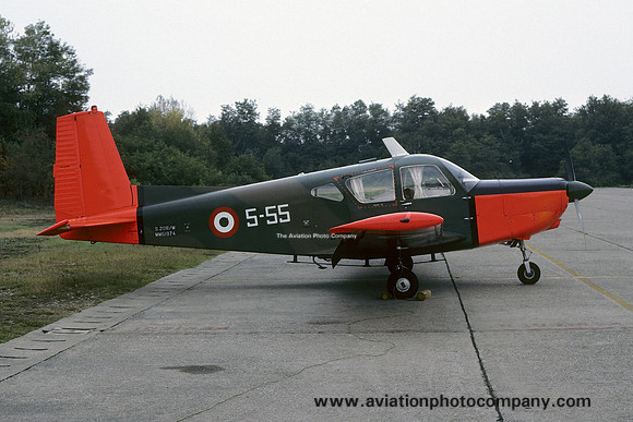 Italian Air Force 5 Stormo SIAI S-208M MM61974/5-55