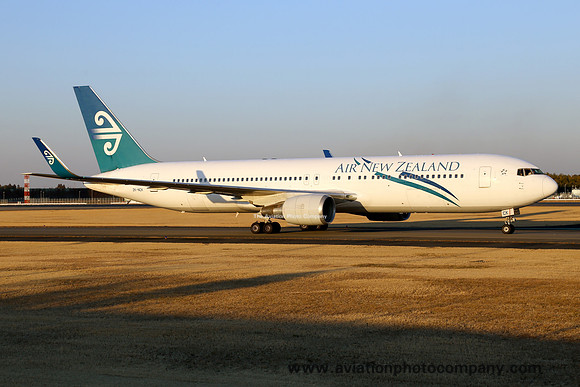 Air New Zealand Boeing 767-300 ZK-NCK at Tokyo Narita (2014)