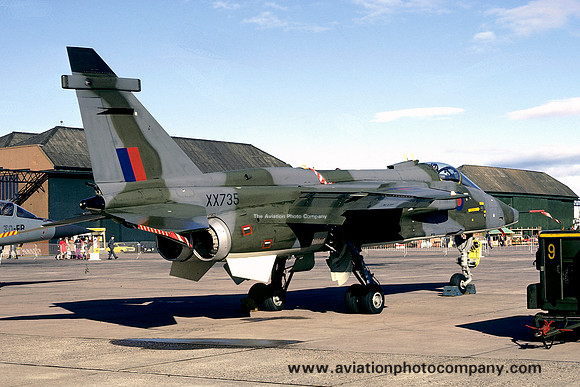 RAF SEPECAT Jaguar GR.1 XX735 (1974)
