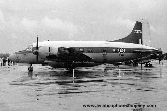 RAF 23 MU Vickers Varsity T.1 WF382 at Abingdon (11.06.1977)