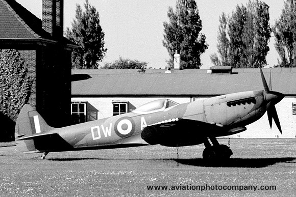 RAF Supermarine Spitfire XVI TD248/DW-A