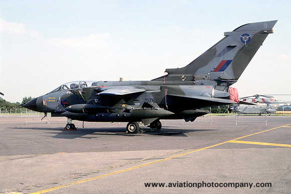 RAF SAOEU Panavia Tornado GR.1 ZD716/O (1994)