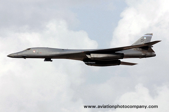 USAF 7 BW 28 BS Rockwell B-1B 85-0080/DY at the Dubai Airshow (2013)
