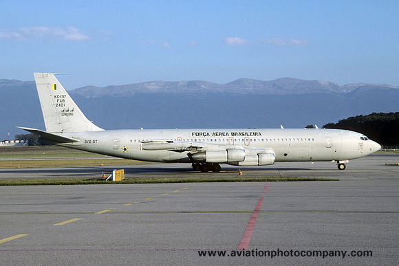 Brazilian Air Force 2/2 GT Boeing KC-137 2401 (2003)