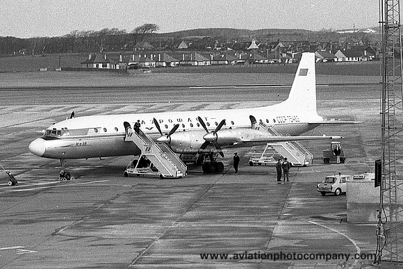 Aeroflot Ilyushin Il-18 CCCP-75463 at Prestwick (1969)