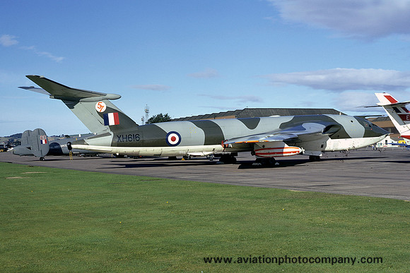 RAF 57 Squadron Handley Page Victor K.1A XH616 (1974)
