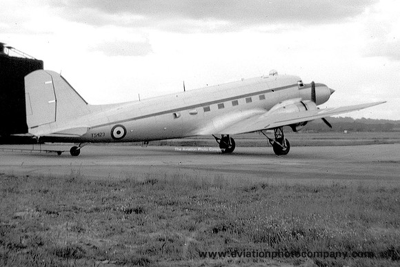 RAF Douglas C-47 Dakota TS423 with Ferranti radar nose (1958)