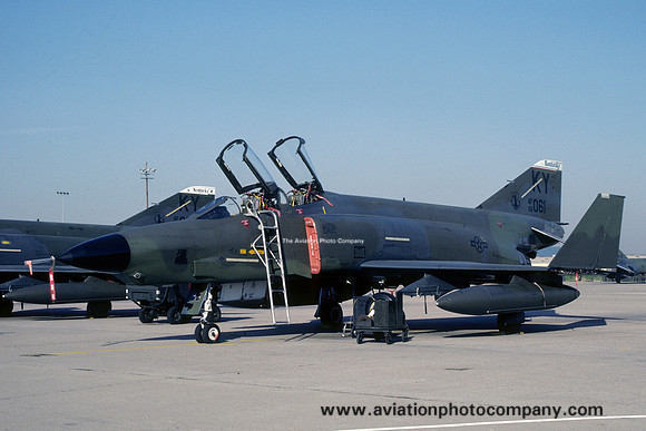 USAF Kentucky ANG 165 TRS McDonnell RF-4C Phantom 64-1061/KY (1985)