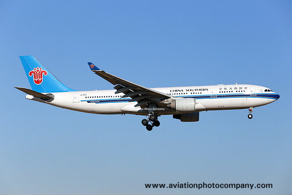 China Southern Airbus A330-200 B-6515 at Tokyo Narita (2014)
