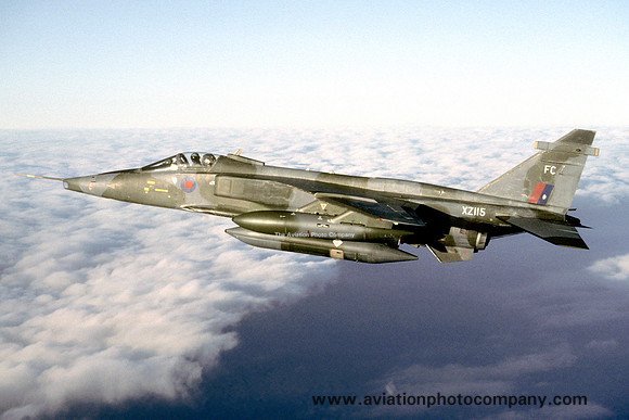 RAF 41 Squadron Sepecat Jaguar GR.1 XZ115/FC (1993)