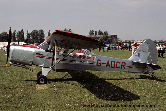 Taylorcraft Auster AOP.V G-AOCR (1984)
