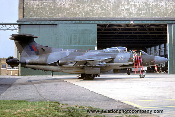 RAF 237 OCU Blackburn Buccaneer S.2 XV156 (1978)