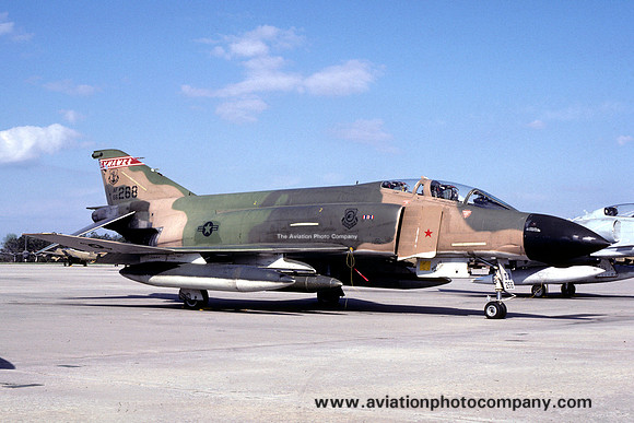 USAF Kansas Air National Guard 127th Tactical Fighter Squadron McDonnell F-4D Phantom 66-0268 (1982)