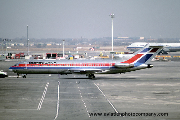 Dominicana Boeing 727-200 HI-242 (1983)