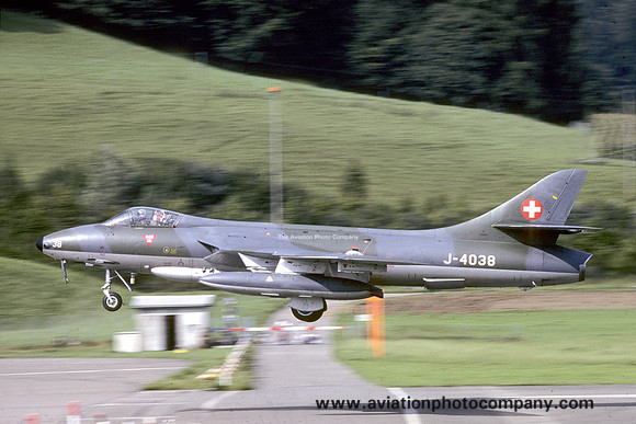 Swiss Air Force Hawker Hunter F.58 J-4038 (1989)