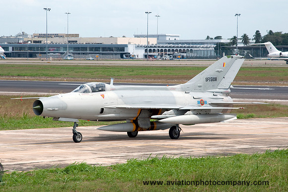 Sri Lankan Air Force 5 Squadron Chengdu F-7GS SFI-5108 (2011)